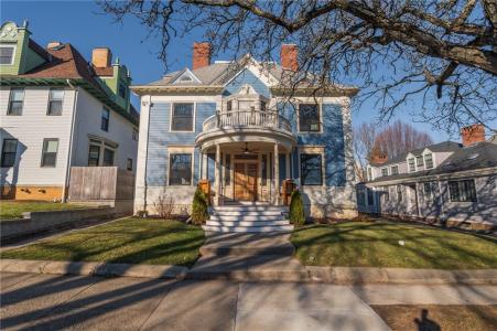 400 Angell Street, Providence, RI 02906, USA