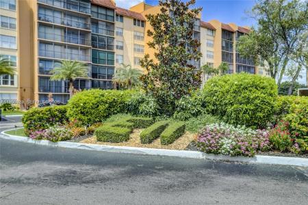 3821 Environ Blvd 406, Lauderhill, Florida 33319, USA