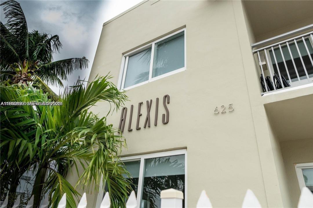 625 77th St, Miami Beach, Floride 33141, États-Unis