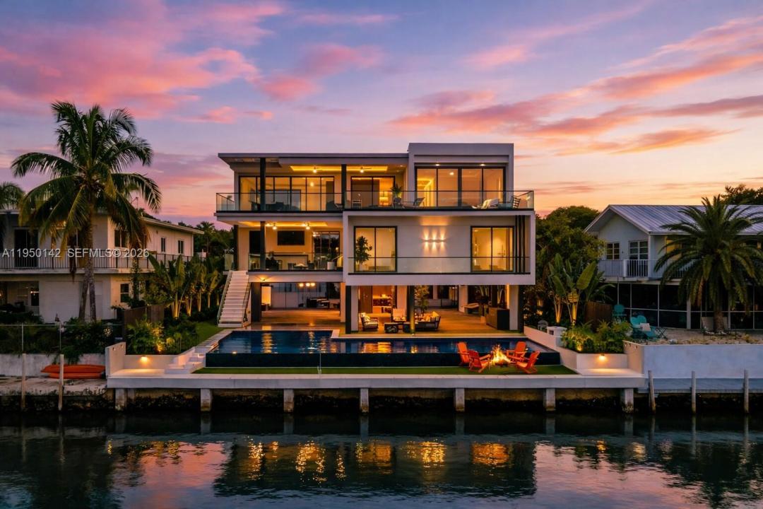 16 S Exuma Rd, Key Largo, Florida 33037