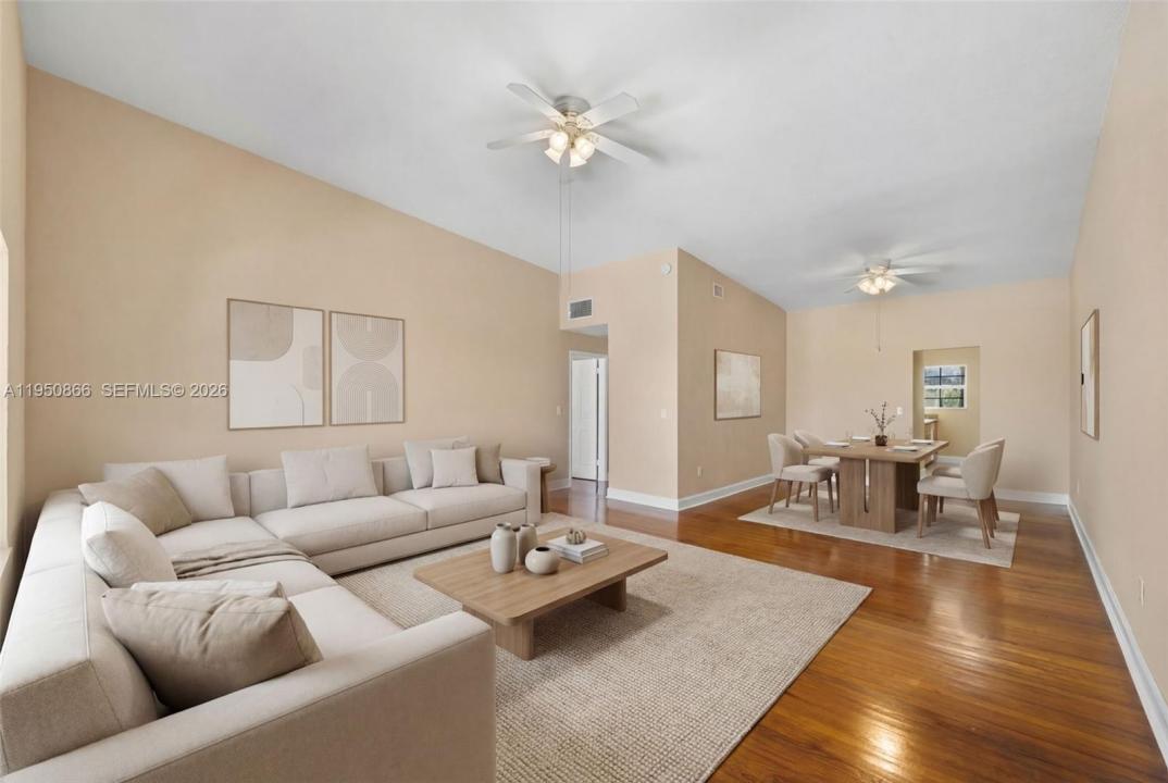 9725 Bay Harbor Ter 24, Bay Harbor Islands, Floride 33154, États-Unis