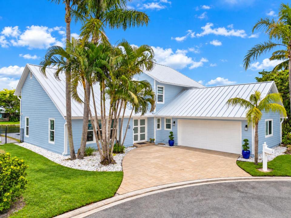 9029 SE Breeze Way, Hobe Sound, Floryda 33455, USA
