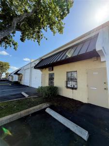 5853 SW 21st Street, West Park, Florida 33023, HOA KỲ