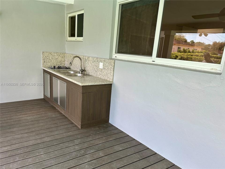 1811 SW 83rd Ave, Miami, Florida 33155, USA