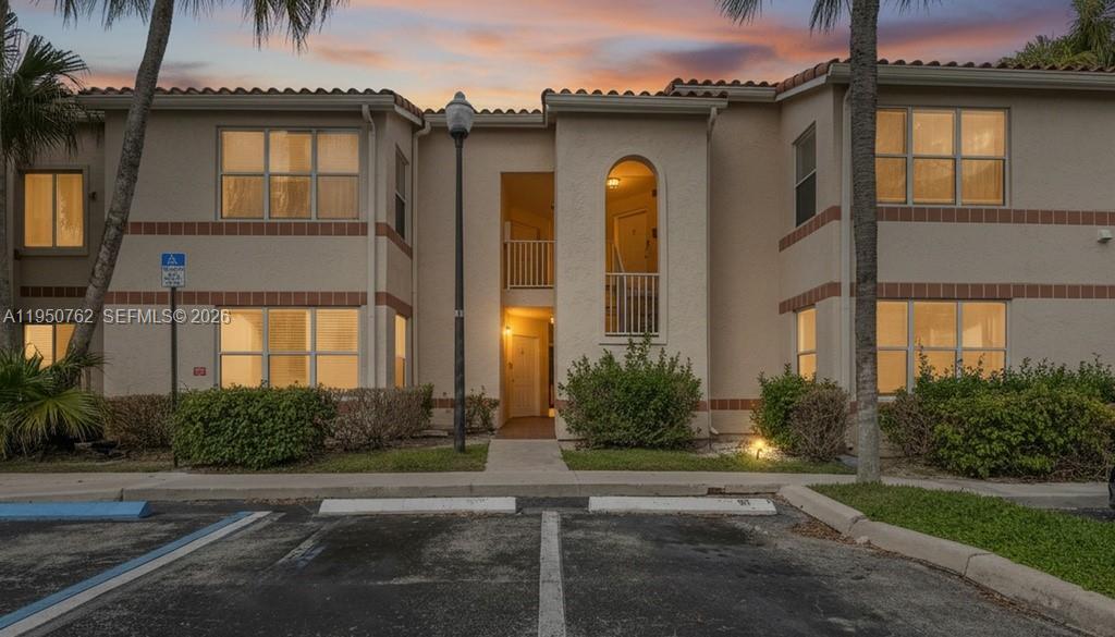 3340 N Pinewalk Dr N 1527, Margate, Floride 33063, États-Unis