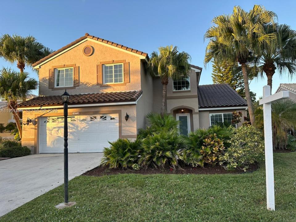 18715 NW 1st St, Pembroke Pines, Floride 33029, États-Unis
