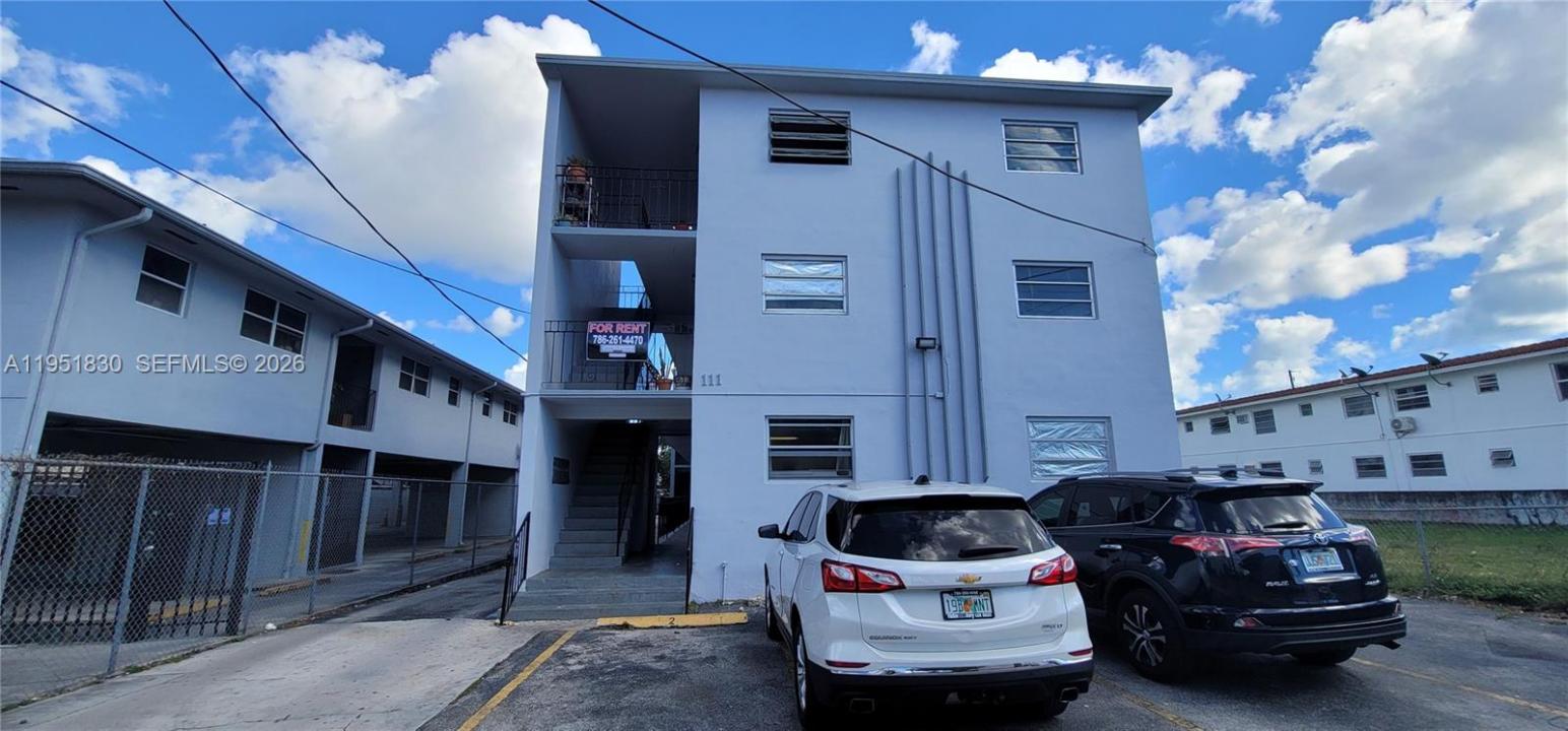111 SW 18th Ave 3, Miami, Florida 33135, USA