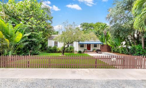 2920 SW 30th Ct, Coconut Grove, Florida 33133