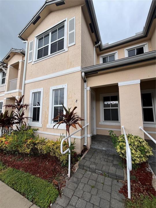 2819 SE 1st Dr 8, Homestead, Floride 33033, États-Unis