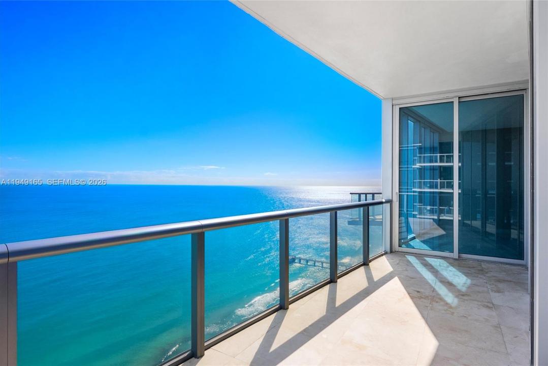 17001 Collins Ave 4208, Sunny Isles Beach, Flórida 33160, Estados Unidos