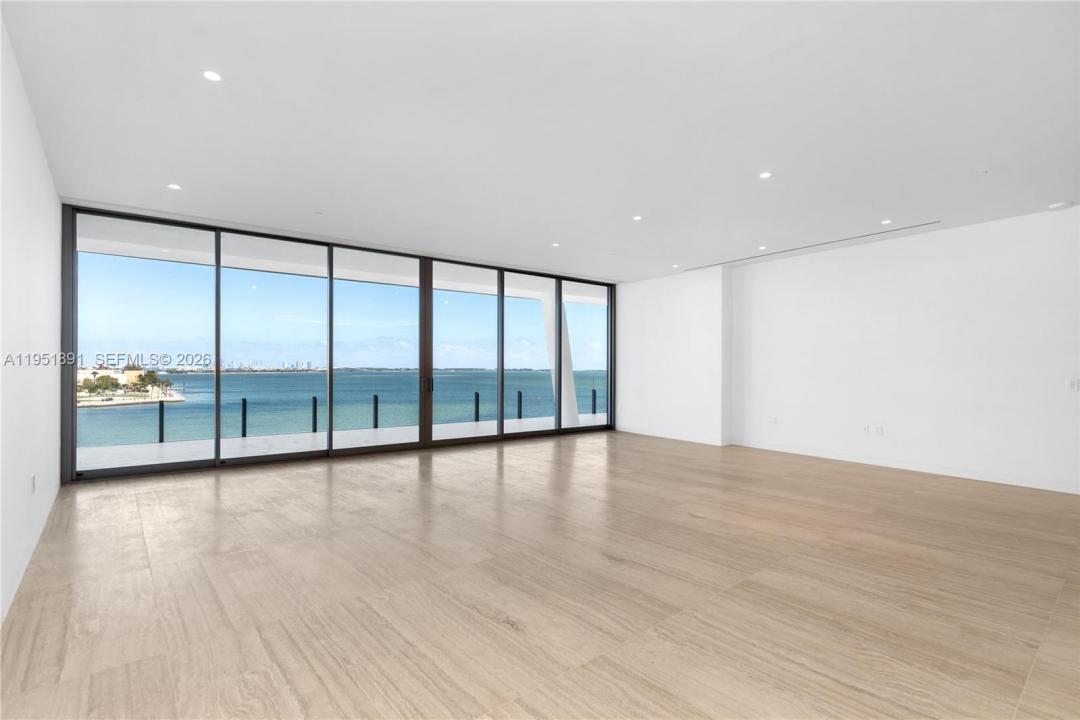 5 Grove Isle Dr L501, Miami, Flórida 33133, Estados Unidos