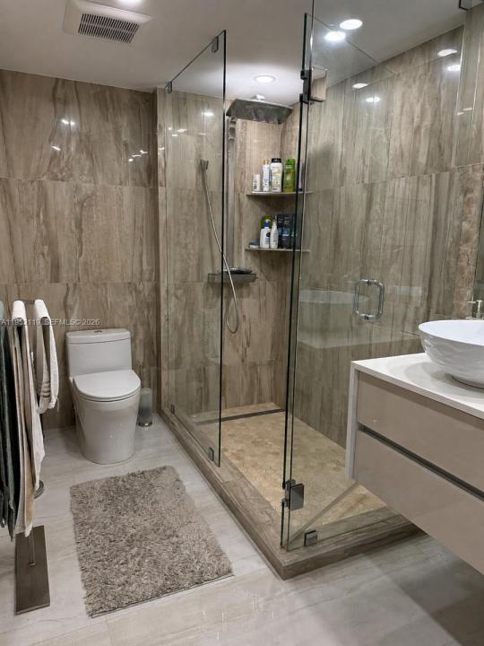210 174th St 911, Sunny Isles Beach, Florida 33160, USA
