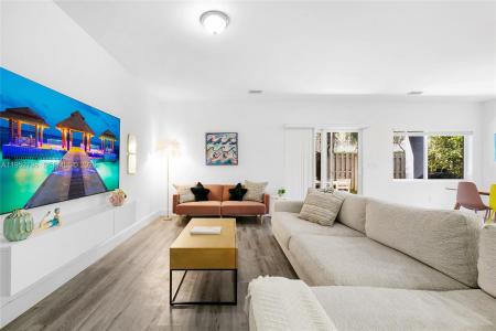 1123 NE 23rd Ter, Pompano Beach, Florida 33062, USA