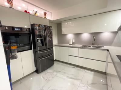 1301 NE Miami Gardens Dr 501W, Miami, Floride 33179, États-Unis