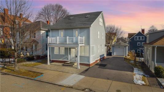 37 Tyndall Avenue, Providence, RI 02908, USA