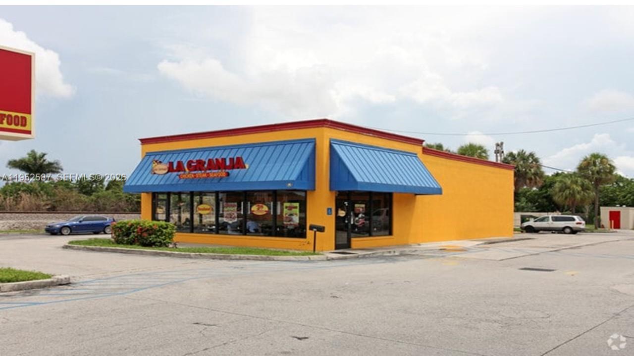 820 W Sample Rd, Pompano Beach, Floryda 33064, USA