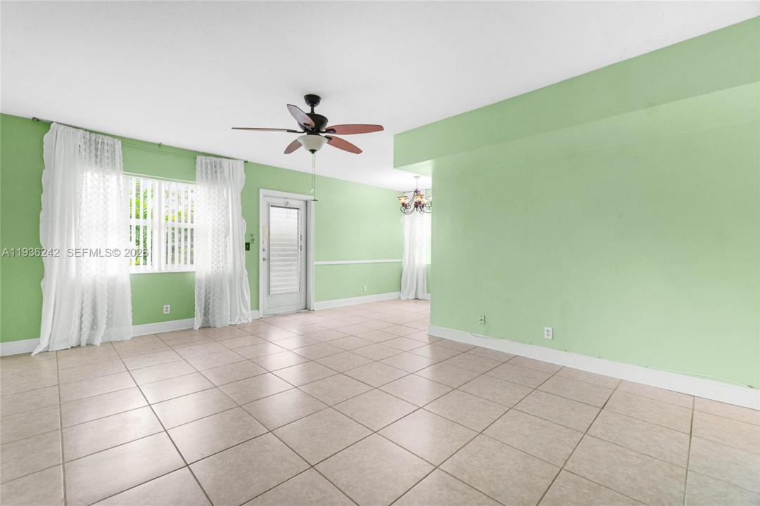 268 Coventry L 268, West Palm Beach, Florida 33417, USA