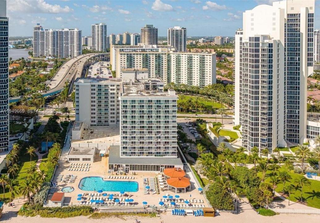 19201 Collins Ave 823, Sunny Isles Beach, Floride 33160, États-Unis
