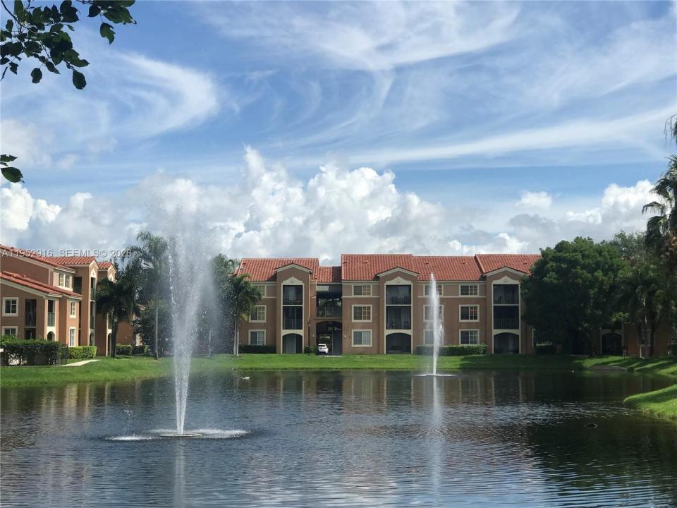 4840 N State Road 7 6202, Coconut Creek, Florida 33073