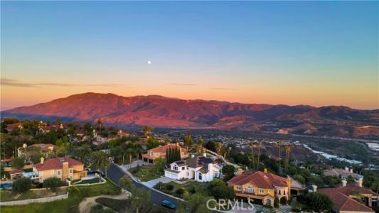 Green Crest Drive, Yorba Linda, Califórnia 92887, Estados Unidos
