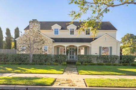 Pine Street, Salinas, California 93901, Stati Uniti