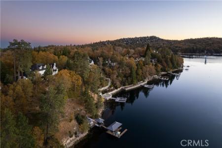 Shelter Cove, Lake Arrowhead, Kalifornien 92352, USA