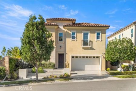 Caspian, Lake Forest, Californie 92630, États-Unis