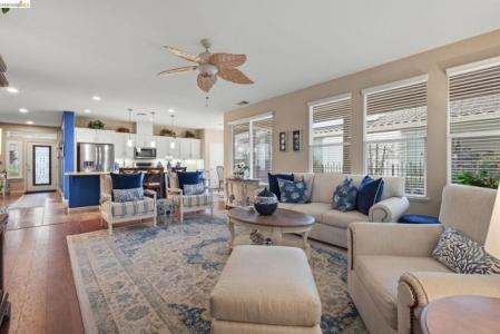 American Falls Dr, Rio Vista, Californie 94571, États-Unis