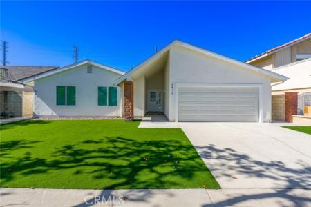 S Woodland Place, Santa Ana, كاليفورنيا 92707, الولايات المتحدة