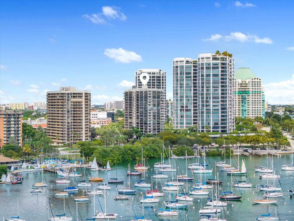 2843 S Bayshore Dr 11C, Miami, Florida 33133, Stati Uniti