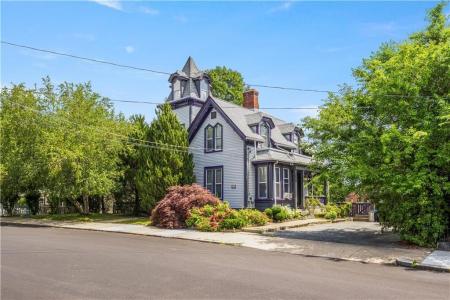 83 Summer Street, Woonsocket, 羅德島州 02895, 美國