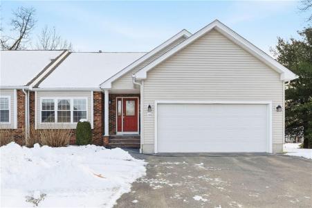 180 Spencer Woods Drive, Warwick, RI 02818, USA