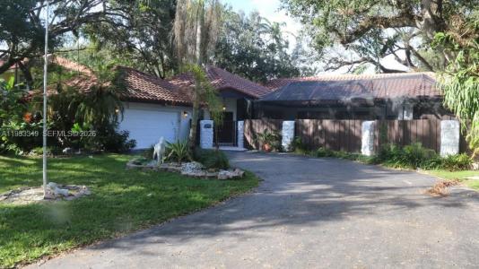 3911 SW 56th Ct, Dania Beach, Florida 33312, USA