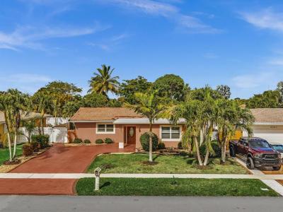 6831 NW 81ST PL, Tamarac, Florida 33321