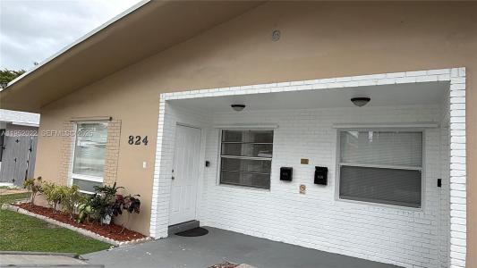 824 SW 12th Ct 826, Fort Lauderdale, Florida 33315, USA