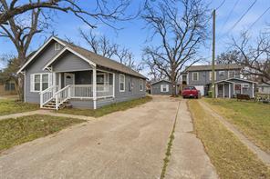 1011-1013 La Clede Street, Bellmead, Texas 76705