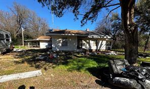 406 2nd Street, Tehuacana, Texas 76635, USA