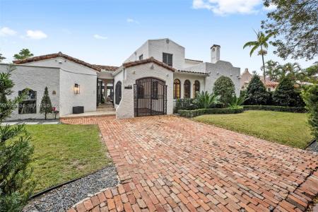 1236 Obispo Ave, Coral Gables, Florida 33134, USA