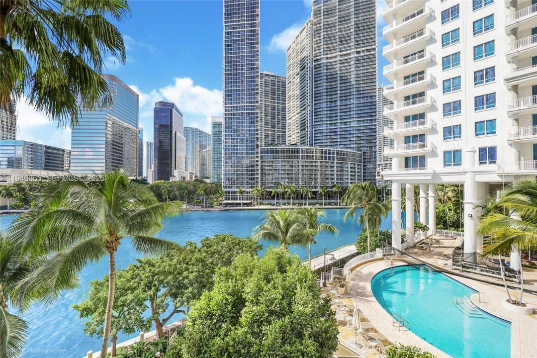 701 Brickell Key Blvd 404, Miami, Floride 33131, États-Unis