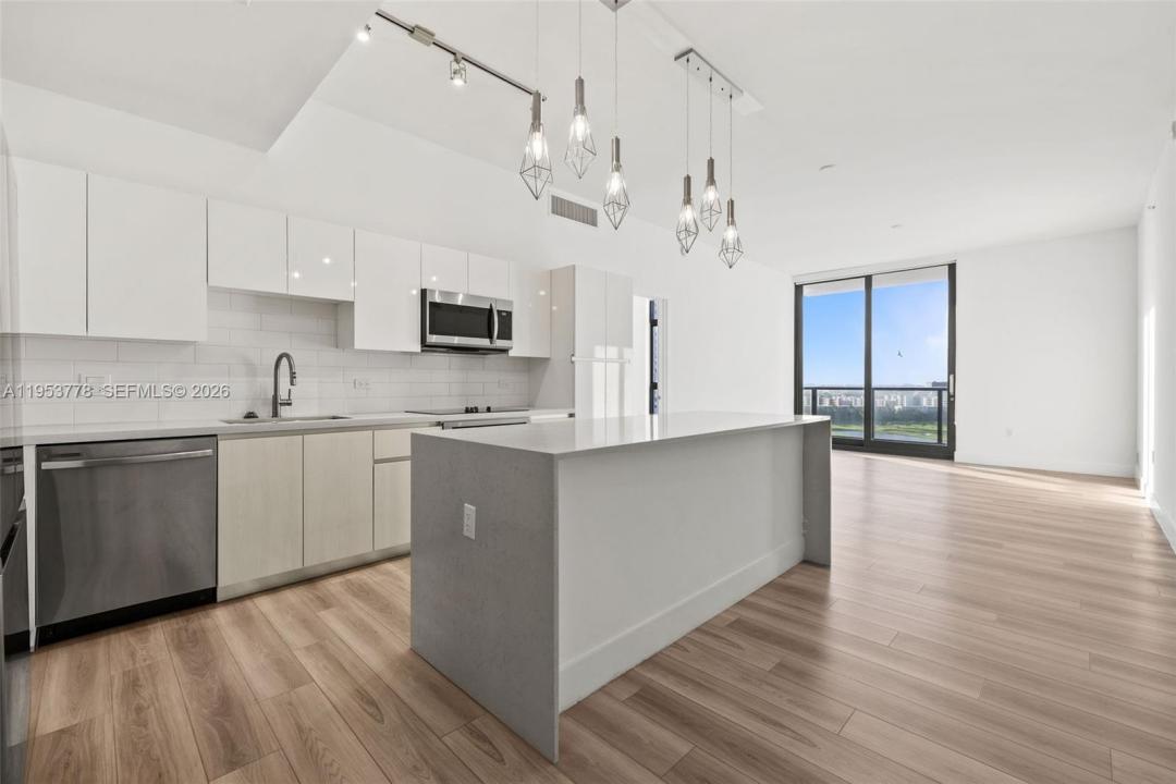 101 Diplomat Pkwy 2503, Hallandale Beach, Floride 33009, États-Unis