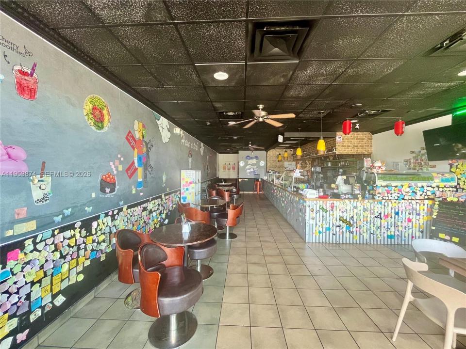 10251 Pines Blvd, Pembroke Pines, Floride 33026, États-Unis