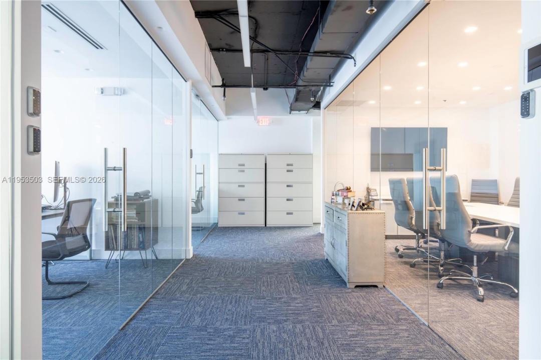 150 SE 2nd Ave 1410, Miami, Floride 33131, États-Unis