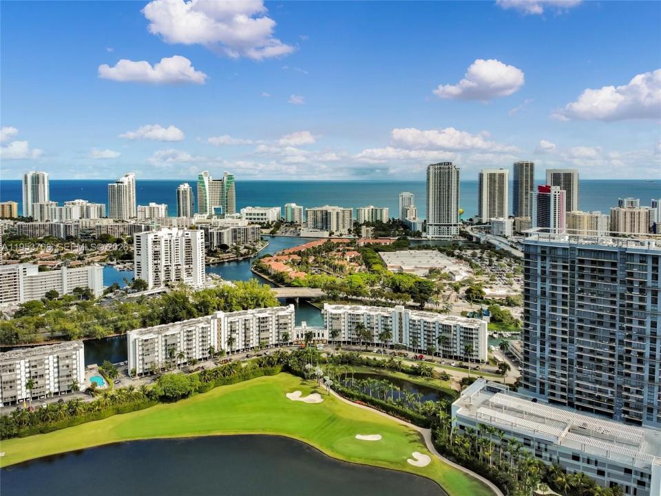 1755 E Hallandale Beach Blvd 1208E, Hallandale Beach, 플로리다 33009, 미국