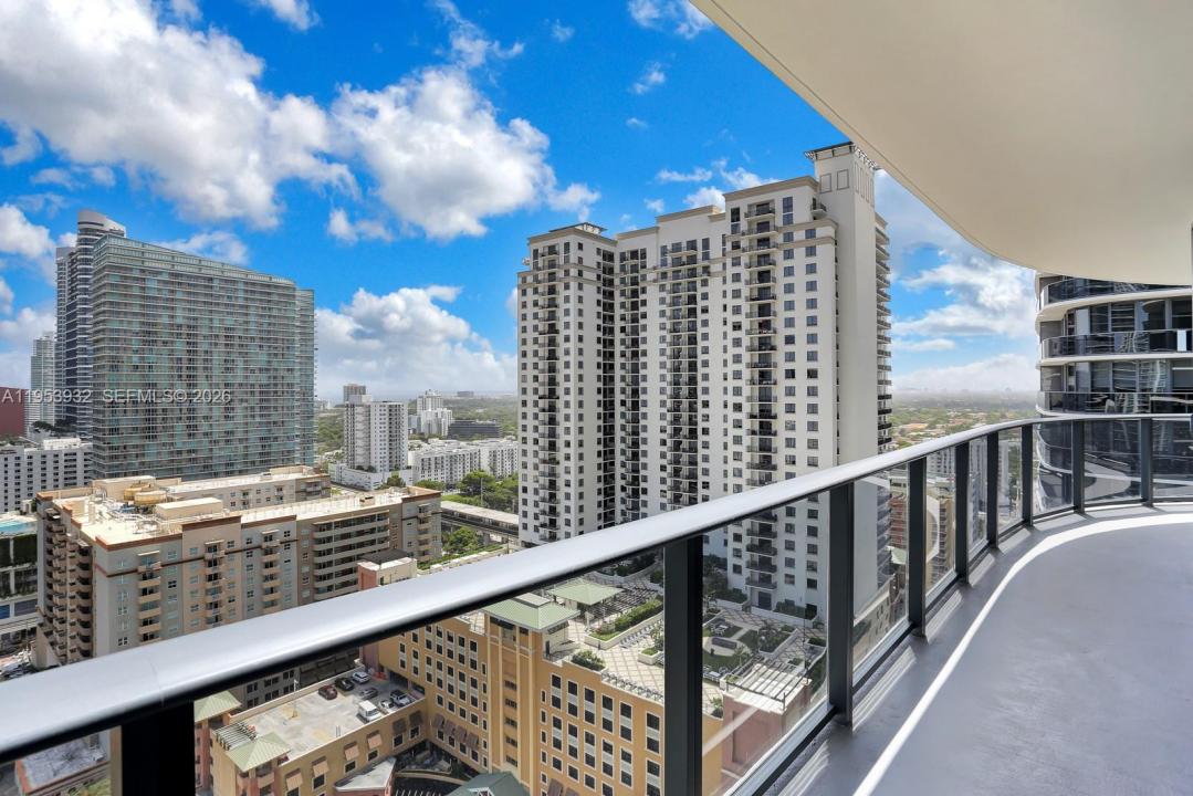45 SW 9th St 1806, Miami, فلوريدا 33130, الولايات المتحدة