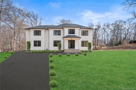 9 Wilderness Road, Smithtown, نيويورك 11780, الولايات المتحدة