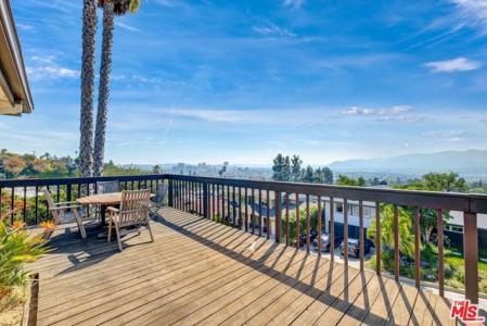 Audraine Drive, Glendale, קליפורניה 91202, ארצות הברית של אמריקה 