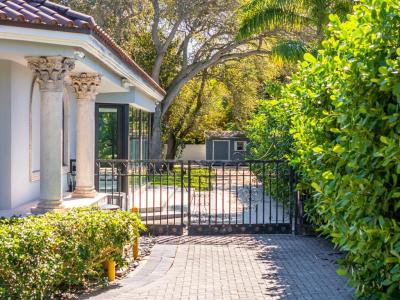 10270 SW 58th St, Miami, Florida 33173