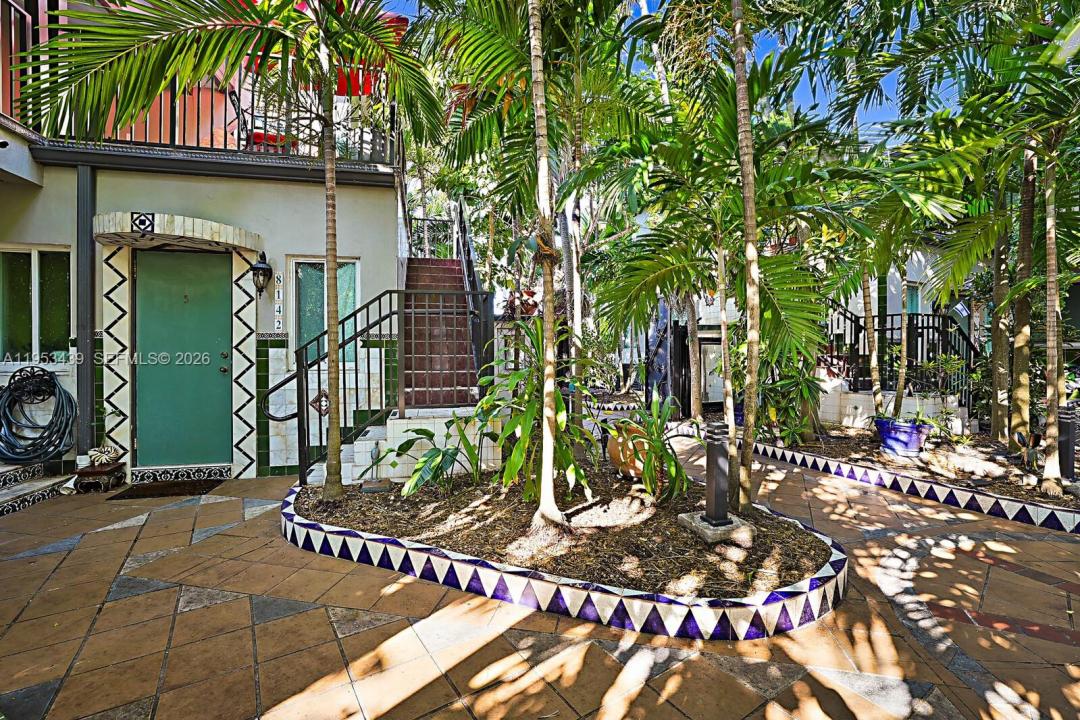 8200 Byron Ave 2, Miami Beach, 플로리다 33141, 미국