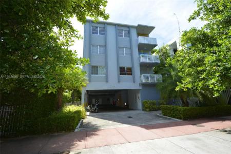 344 Meridian Ave 2B, Miami Beach, Florida 33139, USA