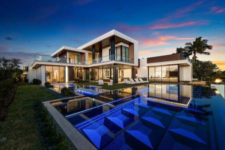 126 Spinnaker Lane Lane, Jupiter, Floryda 33477, USA